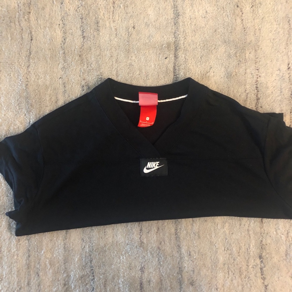 Nike Sportswear Crop Top - Picture 2 of 2